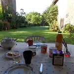 Couette-café U Campana 3*