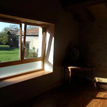 U Campana Bed & Breakfast Auros